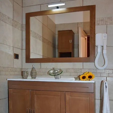 Anemos Bed & Breakfast 4*